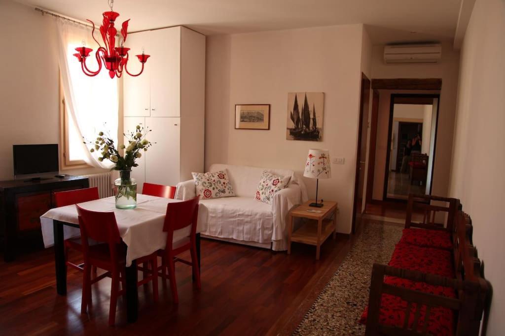Ponte San Lorenzo Apartment Венеция Экстерьер фото