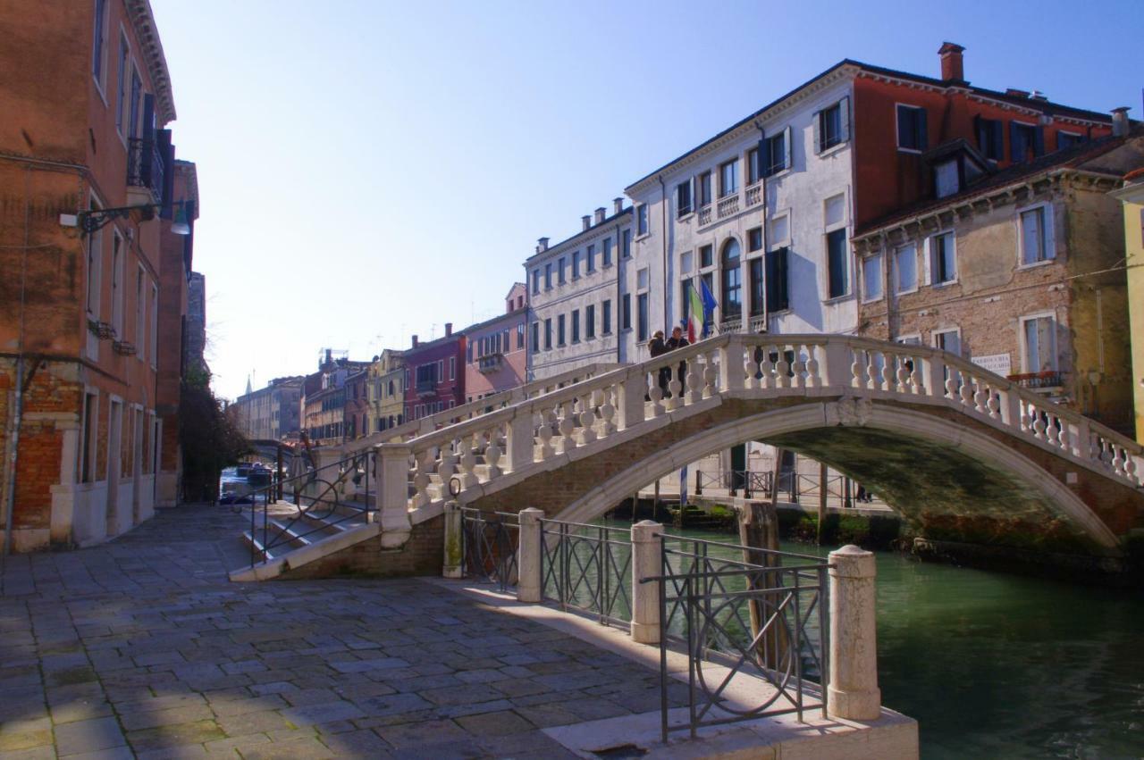 Ponte San Lorenzo Apartment Венеция Экстерьер фото